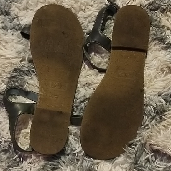 Women's mossimo supply sandals size 7 - Picture 3 of 3